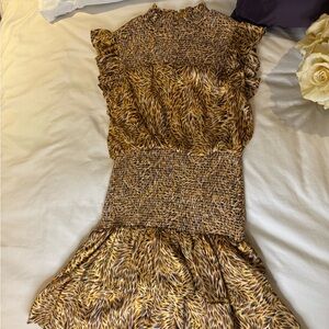 Nia Brand Brown and gold leaves Patterned Dress